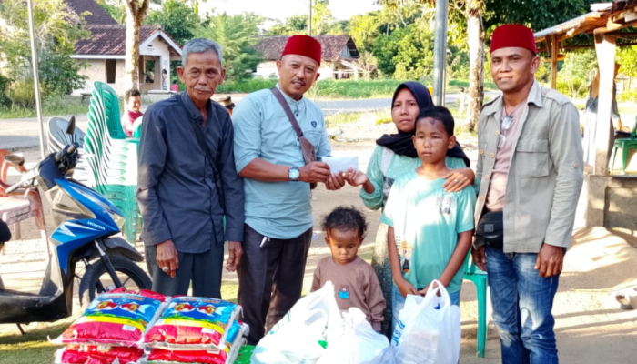 Pemerintah Tak Hadir: Masyarakat Tubaba Peduli (MANTAP) Peluk Keluarga Korban Kecelakaan Jalan Berlubang Sebagai Bentuk Empati