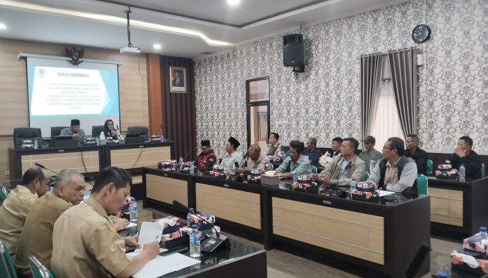 Pemkab, DPRD dan Petani Sepakati Tindak Lanjut 10 Titik Irigasi di Karanganyar