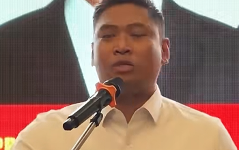 Rakyat Dituduh Robot, Buzzer Dipelihara Negara: Drama Baru Pejabat Istana 